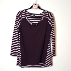 #16- top long sleeve stripe white dark burgundyvery soft, lightweight Medium
